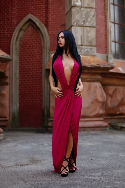 Сладкая и страстная куколка готова исполнить все твои фантазии. Я создана для того, чтобы доставлять удовольствие. Приглашаю в уютное гнездышко, где ты забудешь обо всем на свете. Жду звонка! 17454, 23 года